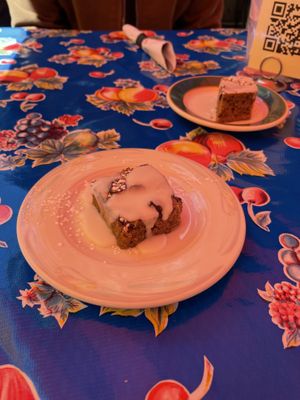 Vegan coffee cake at Tweet in Chicago