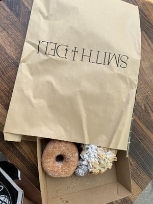 Donuts #Veganuary at Smith & Deli in Collingwood