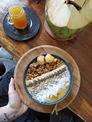 Mango Tango Smoothie Bowl at Smoothie Shop in Jimbaran