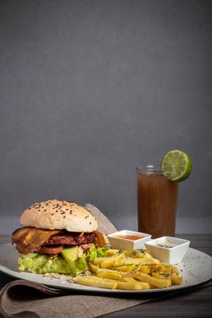 Vegano Andante Hamburger  at El Vegano Andante in Medellin