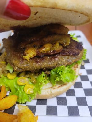 juicy! at El Vegano Andante in Medellin