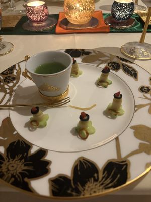   at Tudore Tranquility in Tokyo