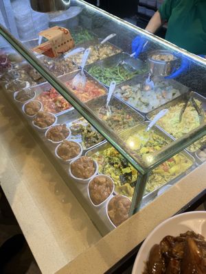 the buffet were you point out what you like   at Green Veggie 天然齋 in Hong Kong Island