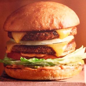 the Amy is the signature burger on the menu. a decent burger but the fries though, are really worth the trip.  at Amy's Drive Thru in Rohnert Park