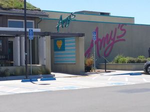 Amy's Drive Thru at Amy's Drive Thru in Rohnert Park