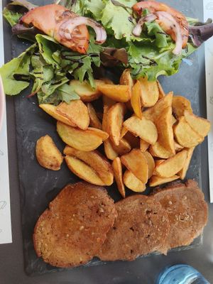 filets de seitan at La Cuchara Veggie in A Coruna