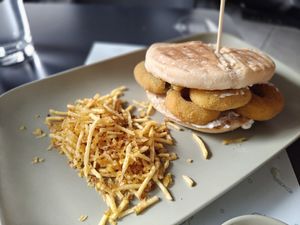 Burger Calamar-izada at La Cuchara Veggie in A Coruna