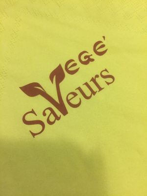Logo at Vege Saveurs in Paris