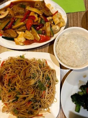  at Vege Saveurs in Paris