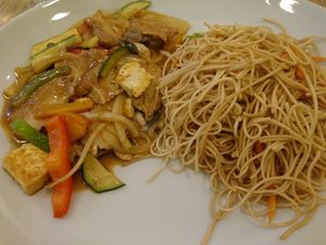 Porc sate at Vege Saveurs in Paris