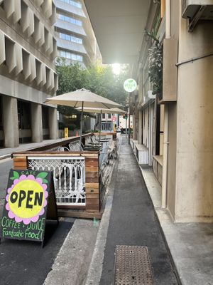 Outsidee  at Veggie Vie in Adelaide