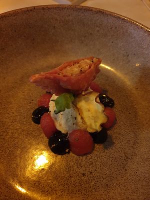 pre dinner amuse ( really tastefull ) at De Saeck in Breda