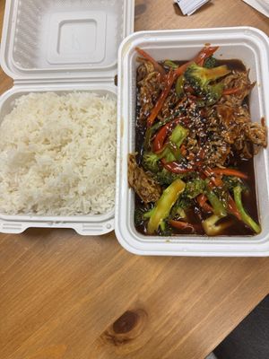 Spicy Vegan Chik’n in General Tao Sauce with steamed ricee  at Wei's Noodle House in Ottawa