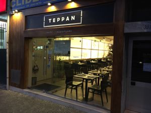 outside  at Teppan in Porto