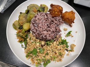 Rice with 3 choices, 95 baht  at Walee - EM Quartier in Bangkok