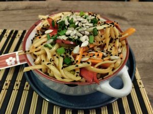 Sweet noodle stir-fry at Kiwi Vegan Cafe in Tbilisi