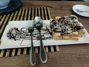 Banana peanut butter toast at Kiwi Vegan Cafe in Tbilisi