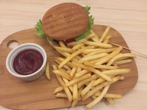 Cheeseburger and fries  at Kiwi Vegan Cafe in Tbilisi