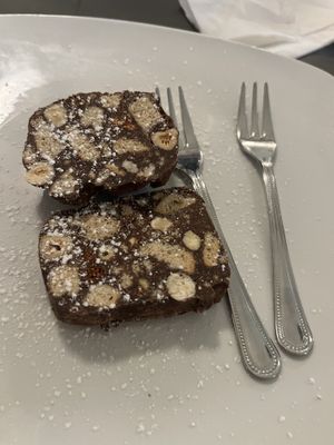 Salame di cioccolato  at Pizzeria Gardesana in Bussolengo