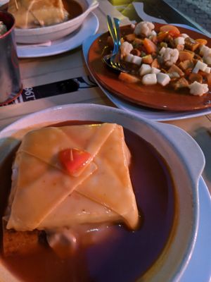 vegan francesinha at Francesinhas Al Forno da Baixa in Porto