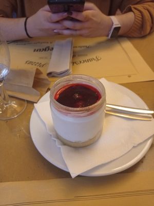 Cheescake at Francesinhas Al Forno da Baixa in Porto