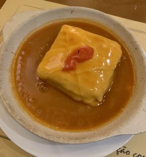 Tempeh Francesinha  at Francesinhas Al Forno da Baixa in Porto