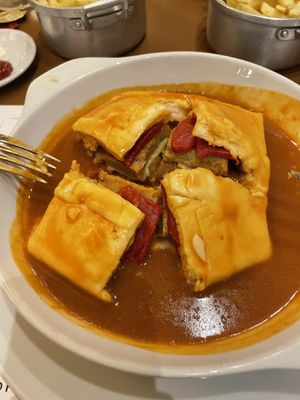 Seitan Francesinha  at Francesinhas Al Forno da Baixa in Porto
