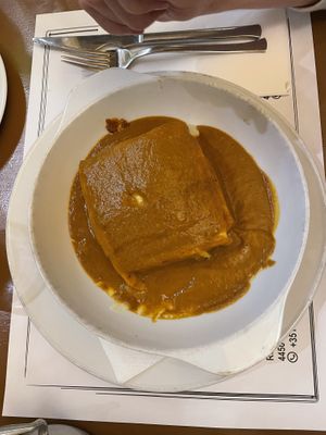 Curry francesinhas   at Francesinhas Al Forno da Baixa in Porto