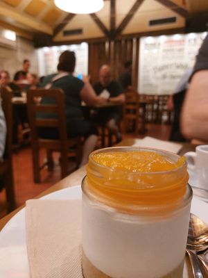 Doce da casa at Francesinhas Al Forno da Baixa in Porto