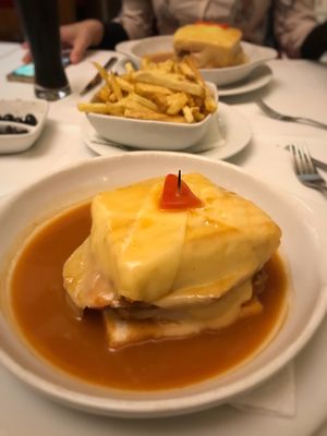 Seitan Francesinha at Francesinhas Al Forno da Baixa in Porto