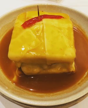 Seitan (wheat gluten) at Francesinhas Al Forno da Baixa in Porto