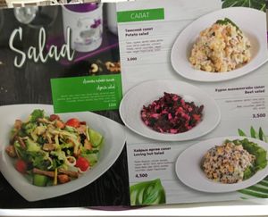 Les salades at Vitos Vegan - Витос веган in Ulaanbaatar