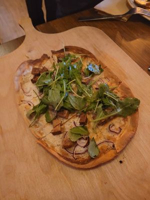 Flammkuchen at Paletti Die Genuss Bar in Neu-isenburg