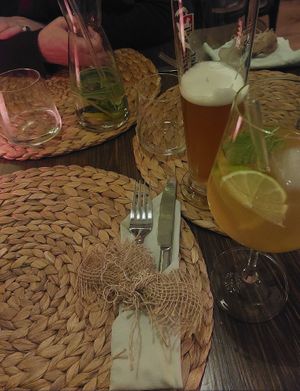 Hessen Hugo (Äppler Version eines Hugos) at Paletti Die Genuss Bar in Neu-isenburg