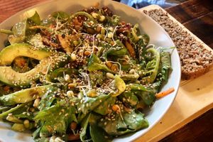 Super Food Salad at Paletti Die Genuss Bar in Neu-isenburg