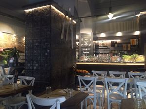 inside restaurant at Buddy VEGGY in Rome