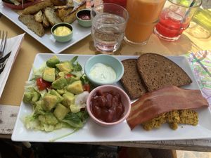 vegan breakfast  at Buddy VEGGY in Rome