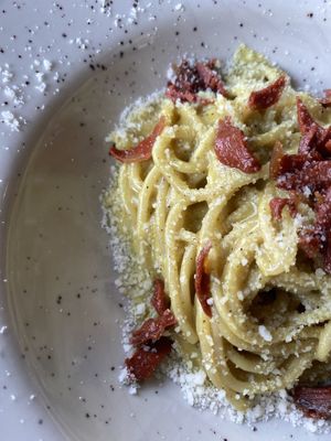 Vegan carbonara at Buddy VEGGY in Rome