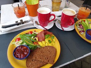 Breakfast (vegan) at Buddy VEGGY in Rome