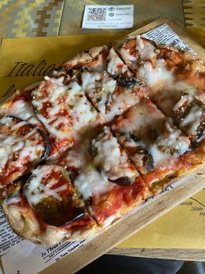 Parmigiana pizza (UNREAL!!) at Buddy VEGGY in Rome