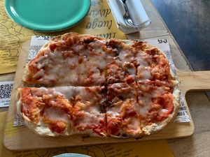 Pizza margherita   at Buddy VEGGY in Rome