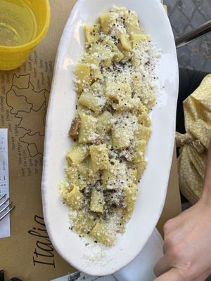 Vegan Carbonara Pasta  at Buddy VEGGY in Rome
