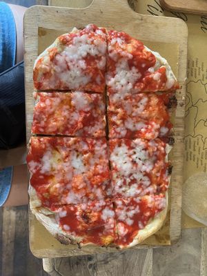 PIZZA MARGARITA VEGAN at Buddy VEGGY in Rome