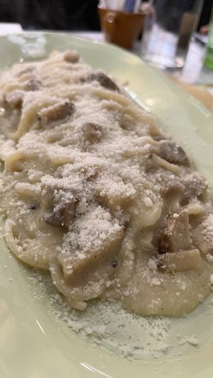 Pasta carbonara   at Buddy VEGGY in Rome