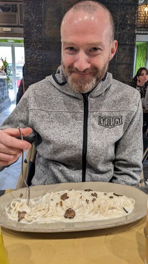 Spaghetti with truffles at Buddy VEGGY in Rome