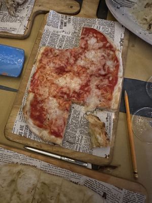 Pizza margharita   at Buddy VEGGY in Rome