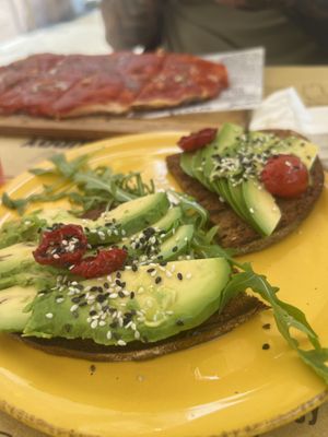 Bruschetta con avocado  at Buddy VEGGY in Rome