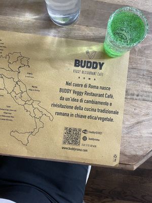 Wifi for free, water automatically 2€  at Buddy VEGGY in Rome