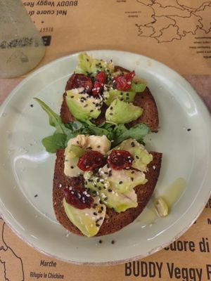 Bruschetta with avocado €7.00 at Buddy VEGGY in Rome