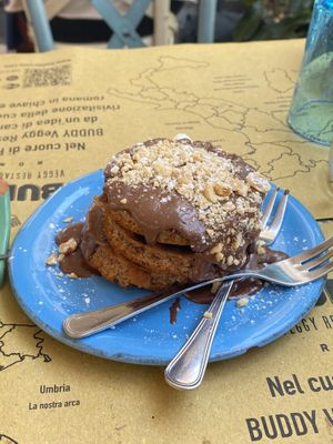 Chocolate and hazelnut pancakes   at Buddy VEGGY in Rome